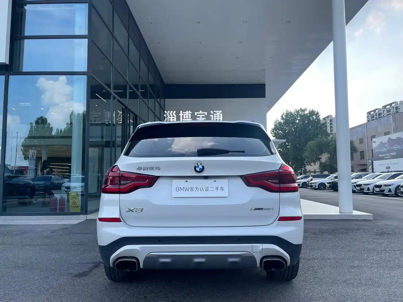 BMW X3 2020 xDrive25i Luxury Package — миниатюра 11