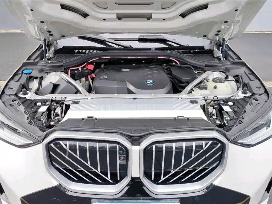 BMW X3 2025 xDrive30L Leading Edition M Sport Shadow Edition — миниатюра 13