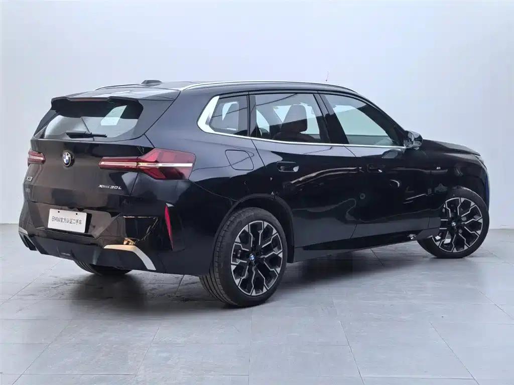 BMW X3 2025 xDrive30L Luxury M Sport Package — миниатюра 4