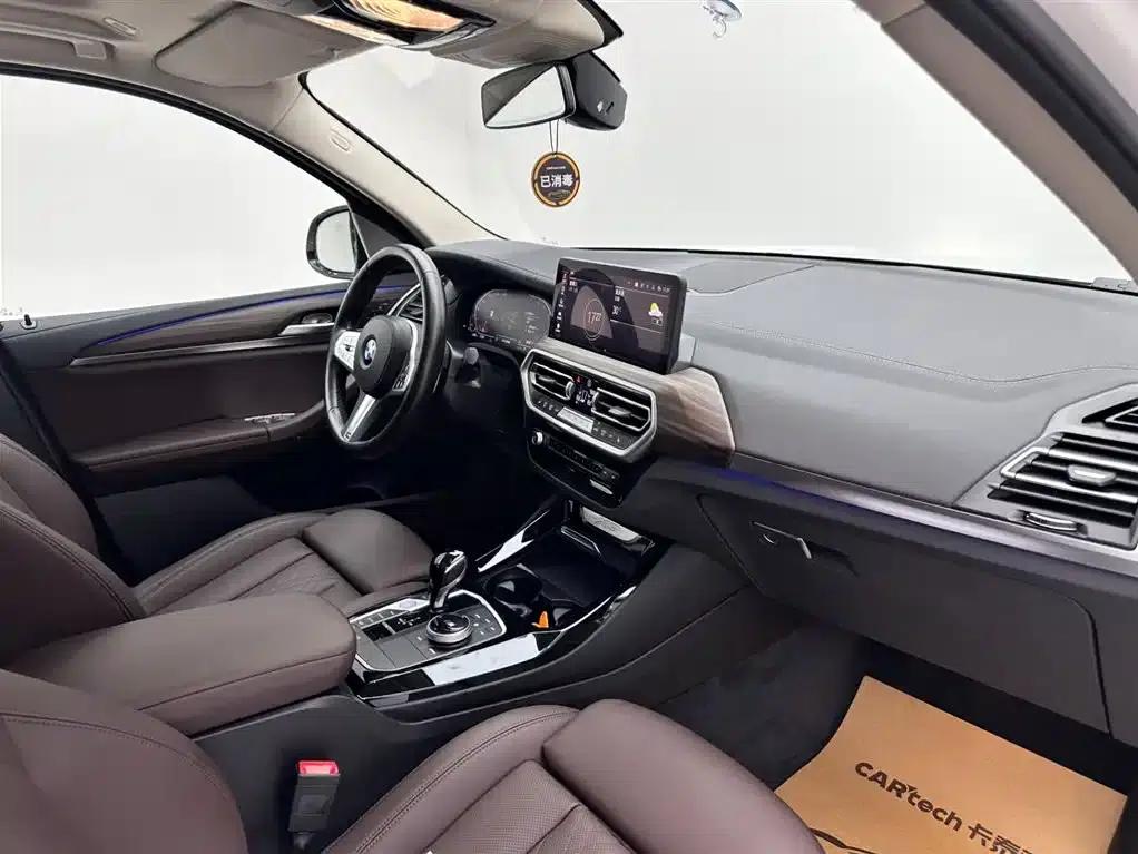 BMW X3 2023 xDrive30i Leading Edition M Sport Package — миниатюра 11