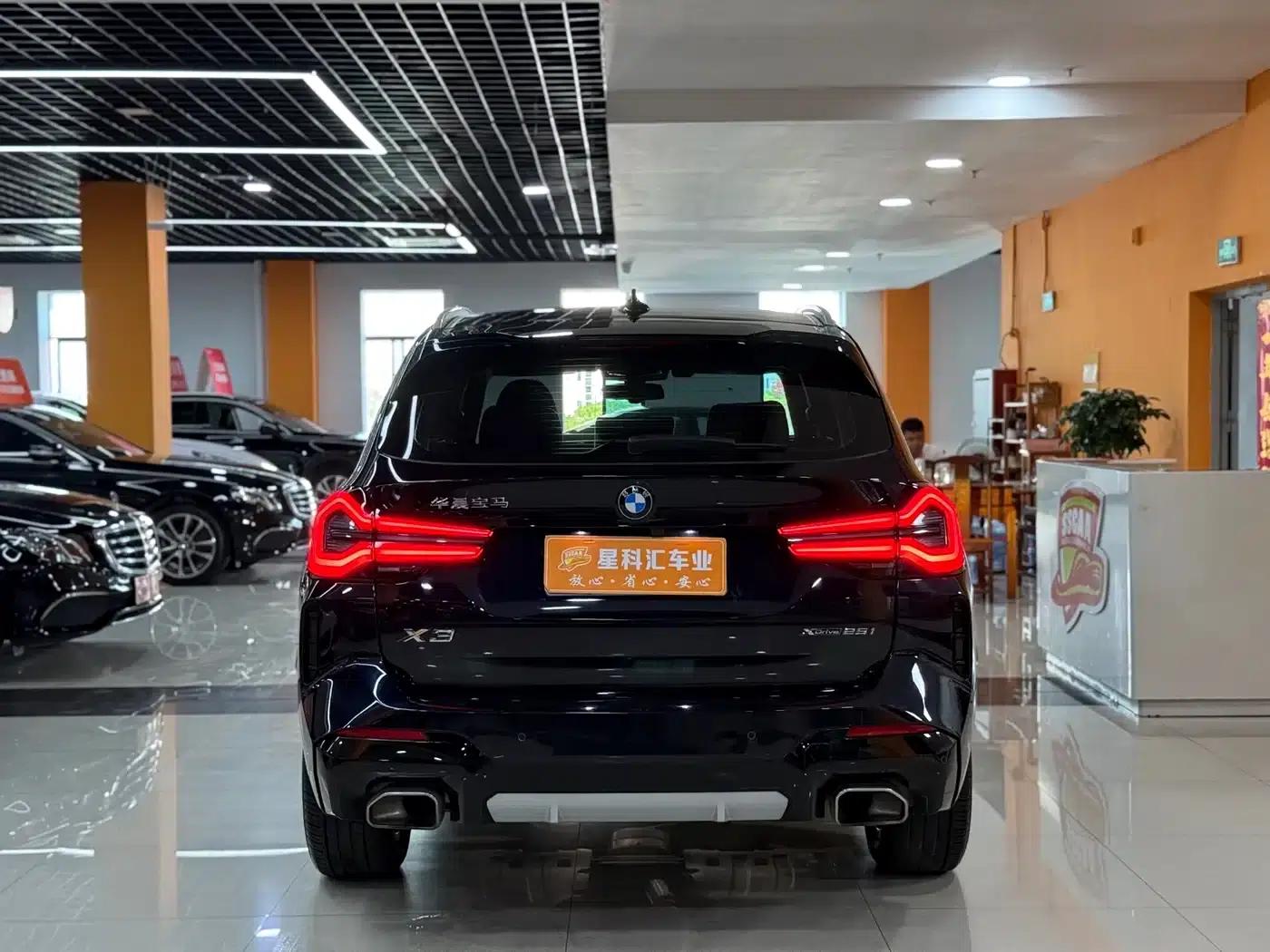 2022 BMW X3 xDrive25i M Sport Package — миниатюра 15