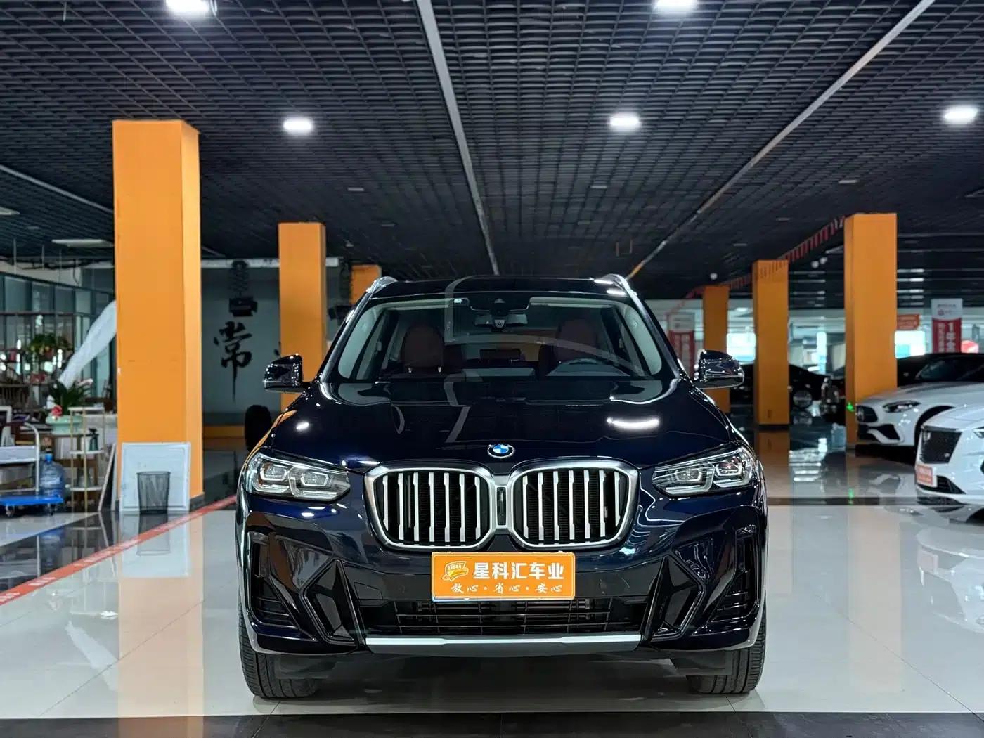 2022 BMW X3 xDrive25i M Sport Package — миниатюра 3