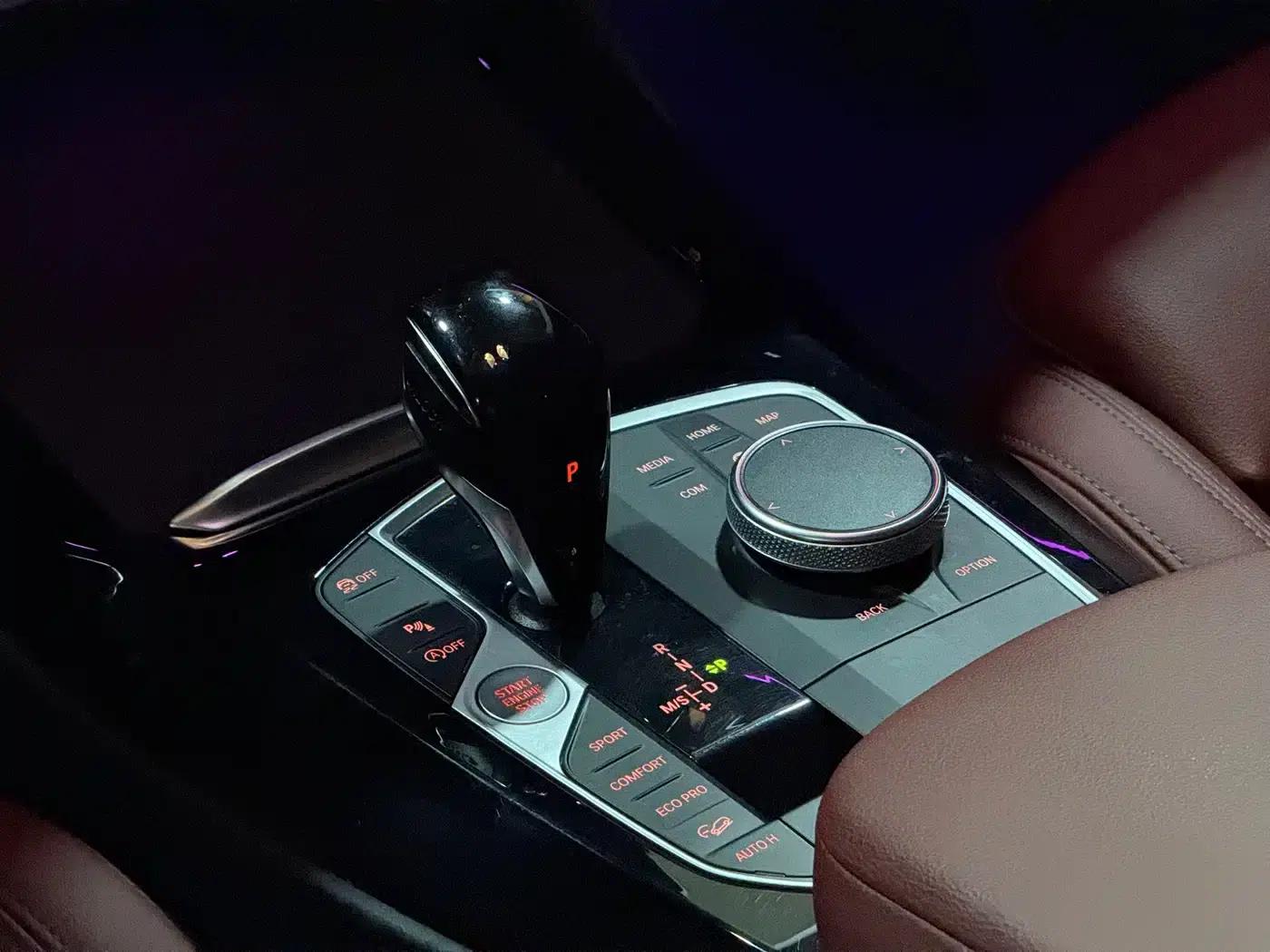 2022 BMW X3 xDrive25i M Sport Package — миниатюра 7
