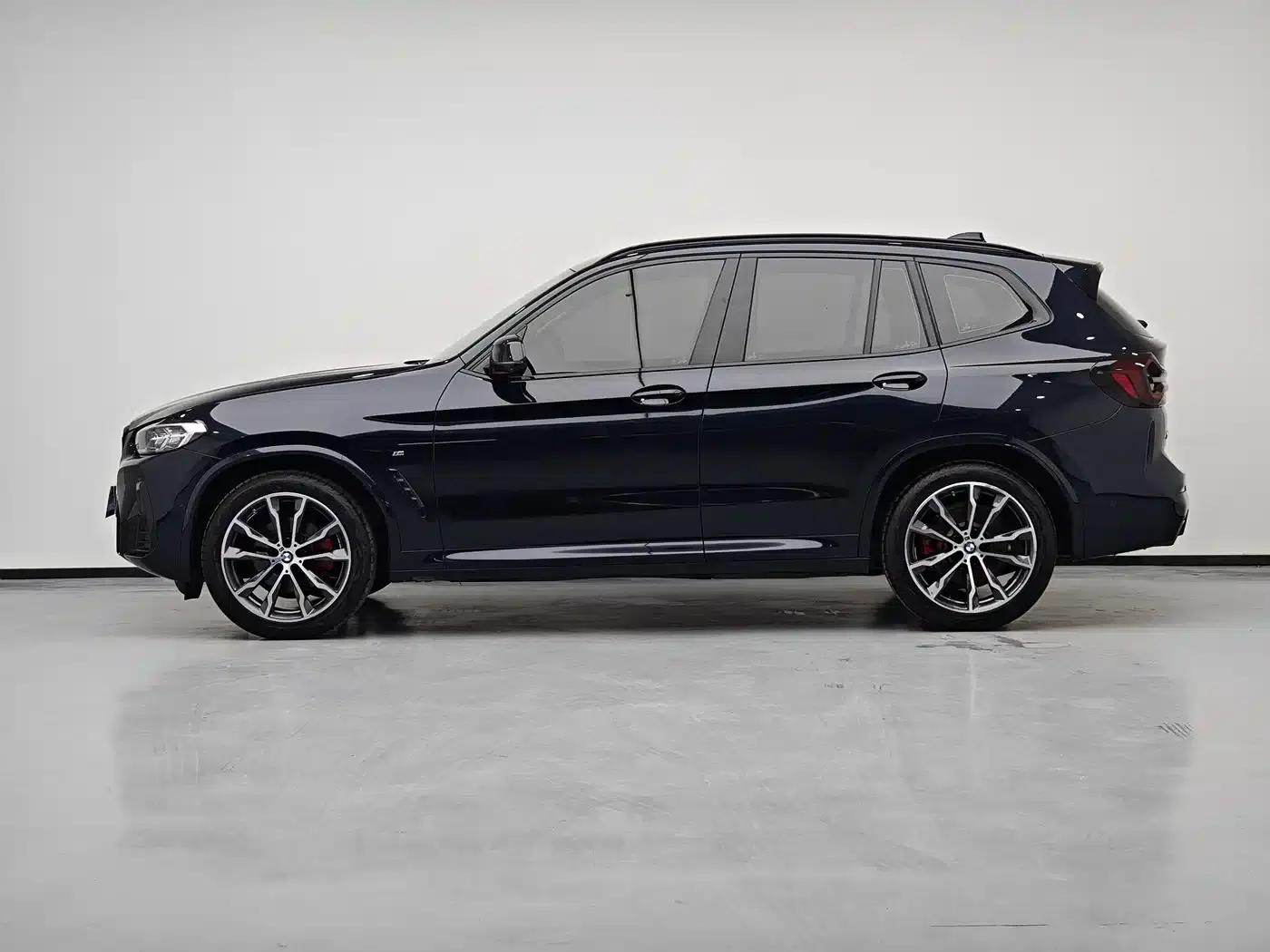 BMW X3 2022 xDrive30i Leading Edition M Sport Package — миниатюра 18