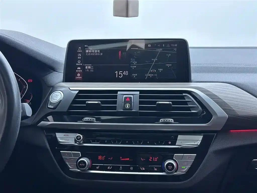 BMW X3 2020 xDrive28i M Sport Package — миниатюра 13