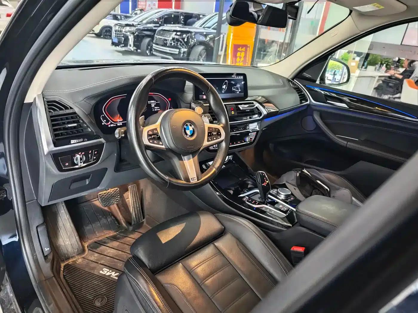 BMW X3 2021 xDrive30i Leading M Sport Package — миниатюра 4