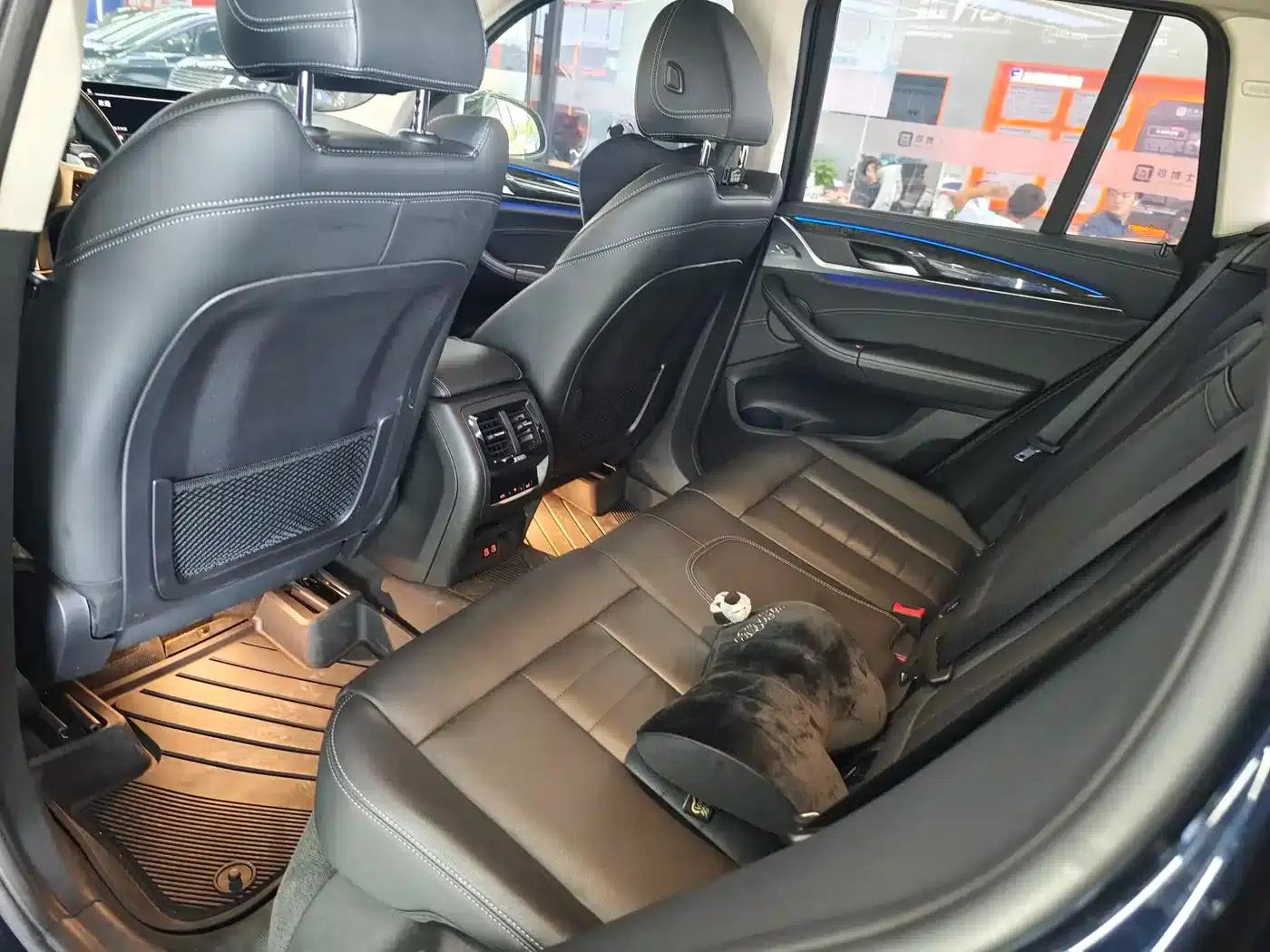 BMW X3 2021 xDrive30i Leading M Sport Package — миниатюра 7