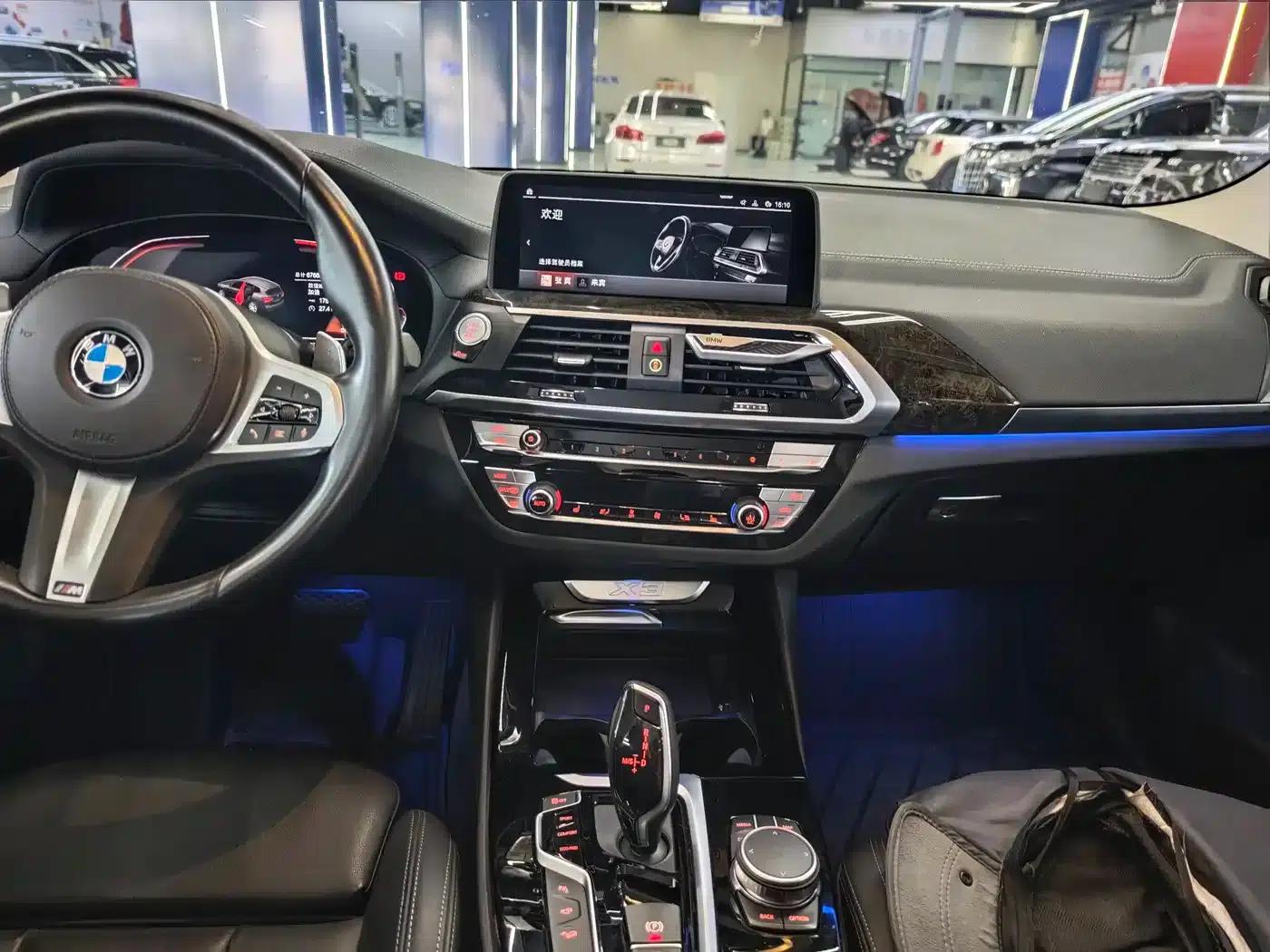 BMW X3 2021 xDrive30i Leading M Sport Package — миниатюра 9