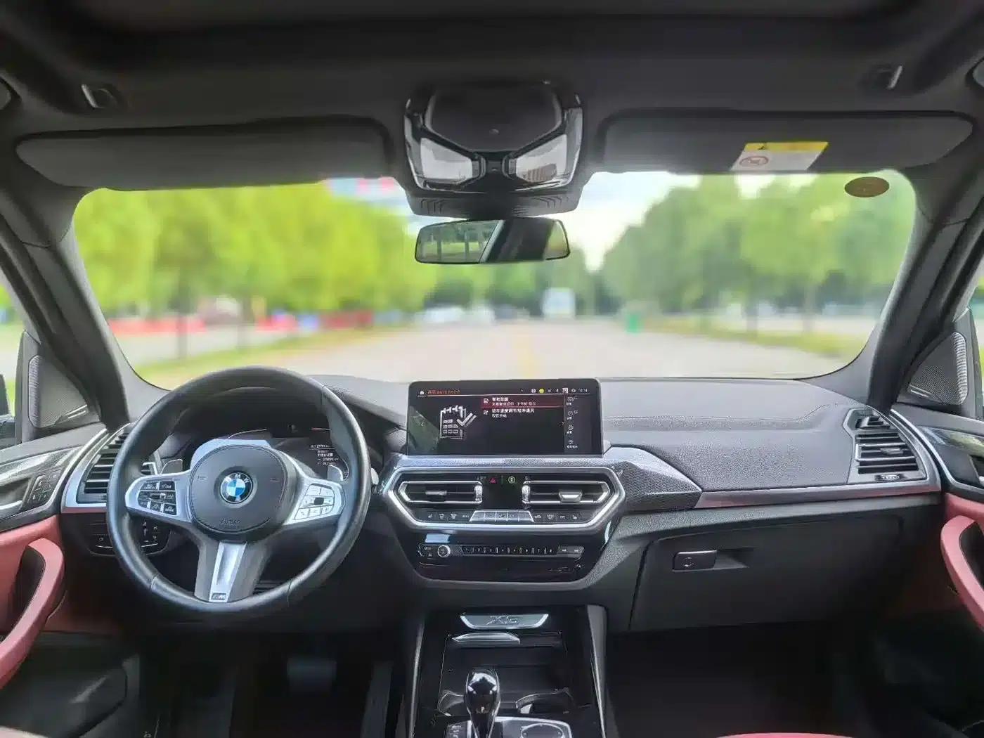 BMW X3 2023 xDrive30i Leading Edition M Sport Package — миниатюра 4