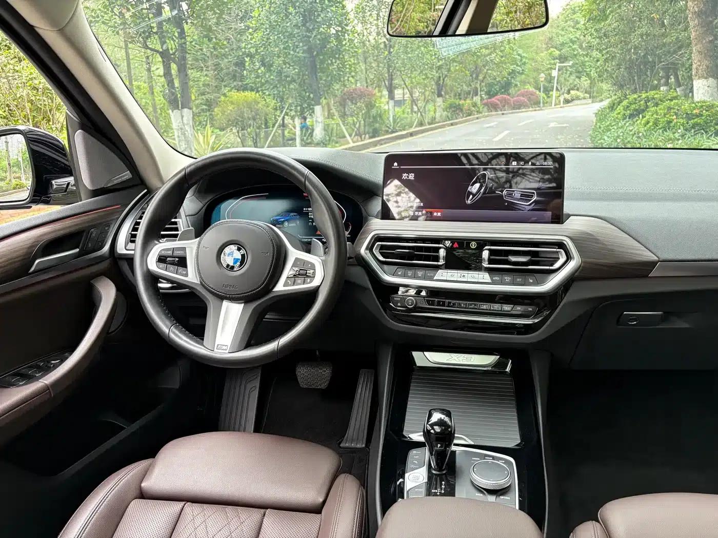 BMW X3 2022 xDrive30i Leading Edition M Sport Package — миниатюра 19
