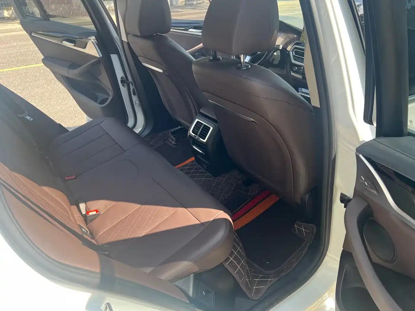 2022 BMW X3 xDrive25i M Sport Package — миниатюра 11
