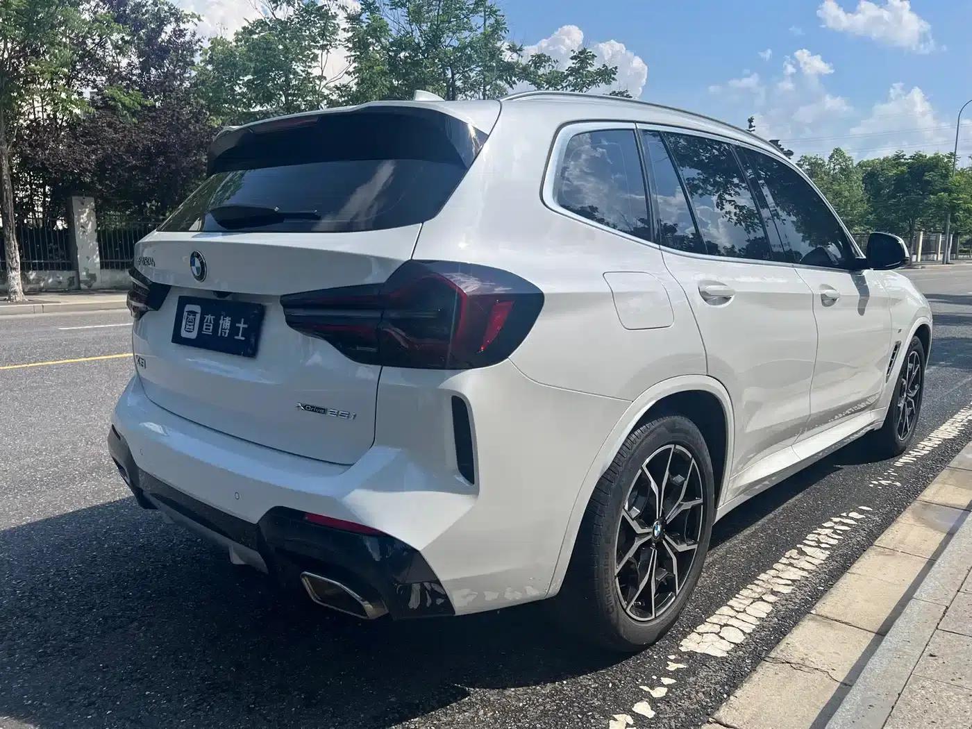 2022 BMW X3 xDrive25i M Sport Package — миниатюра 5