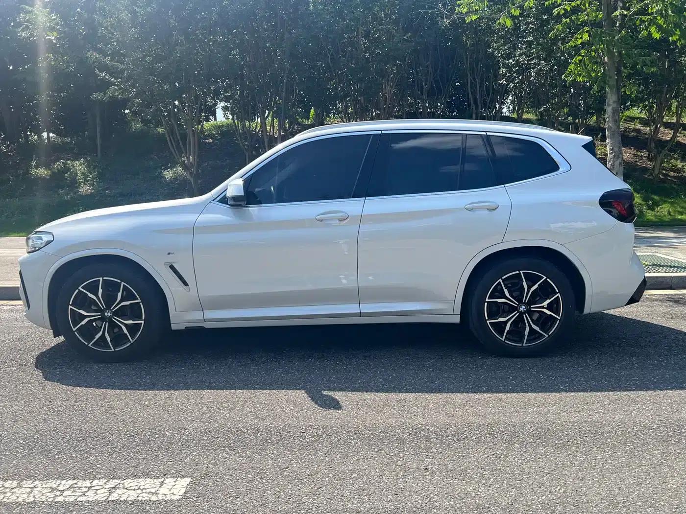 2022 BMW X3 xDrive25i M Sport Package — миниатюра 8