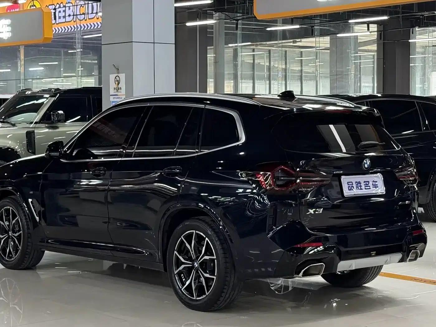 2023 BMW X3 xDrive25i M Sport Package — миниатюра 3