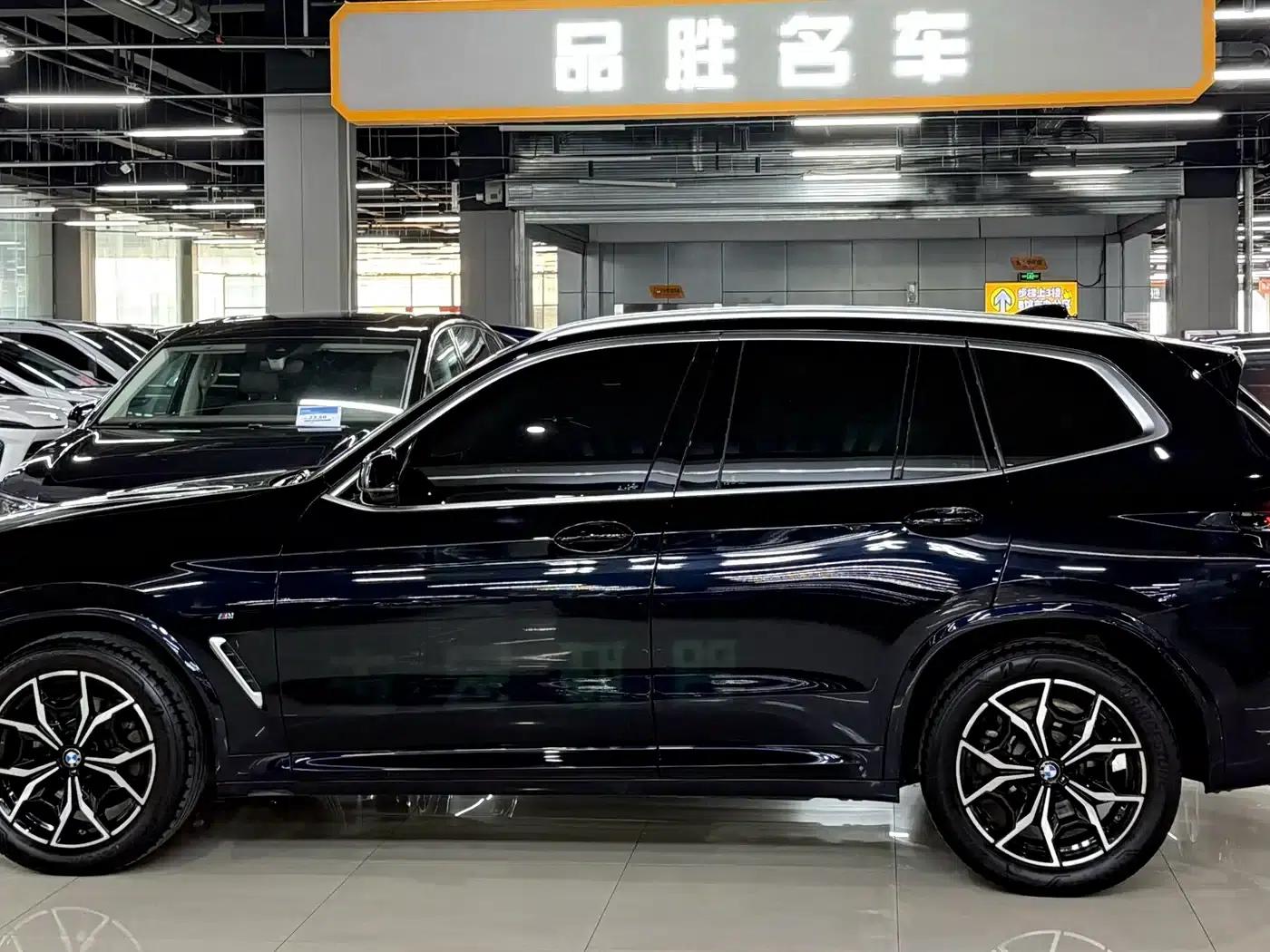 2023 BMW X3 xDrive25i M Sport Package — миниатюра 4