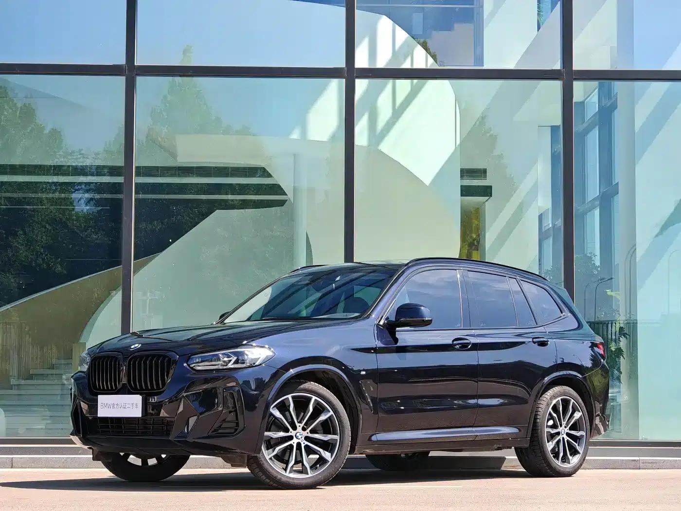 BMW X3 2022 xDrive30i Leading Edition M Sport Package — миниатюра 1