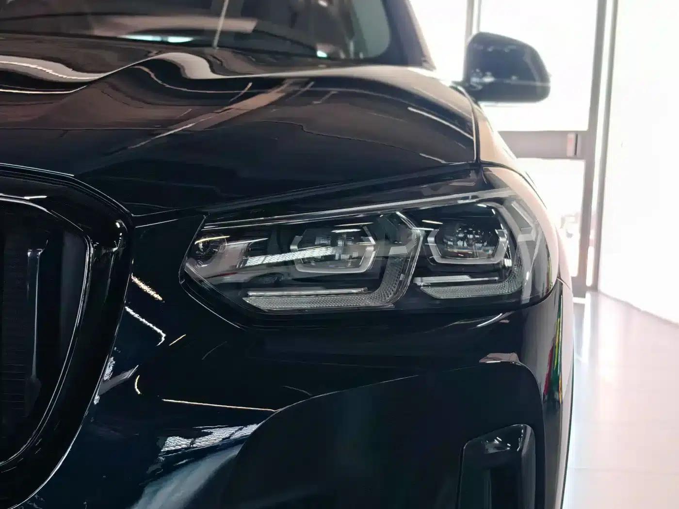 BMW X3 2022 xDrive30i Leading Edition M Sport Package — миниатюра 9