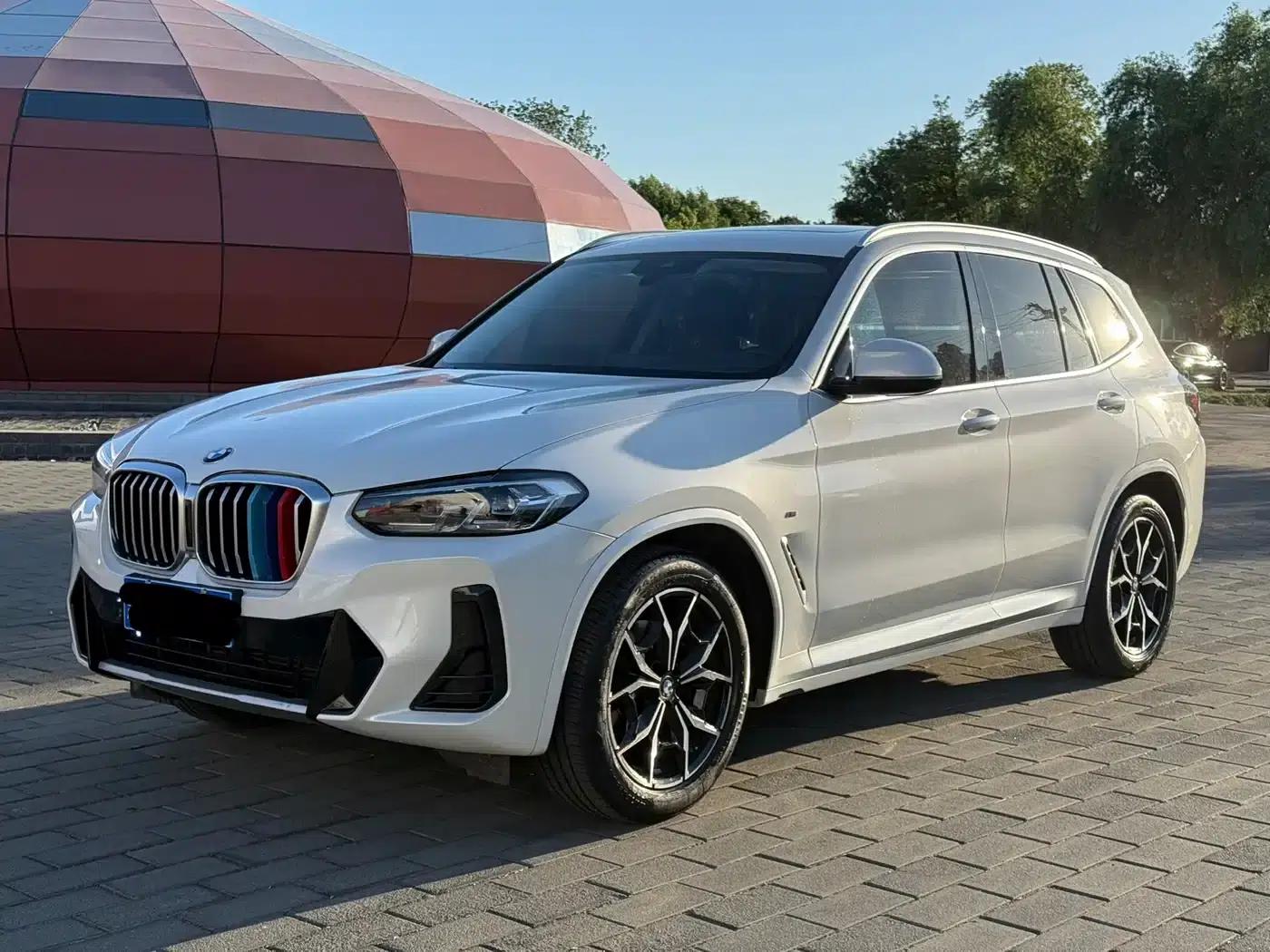 2022 BMW X3 xDrive25i M Sport Package — миниатюра 1
