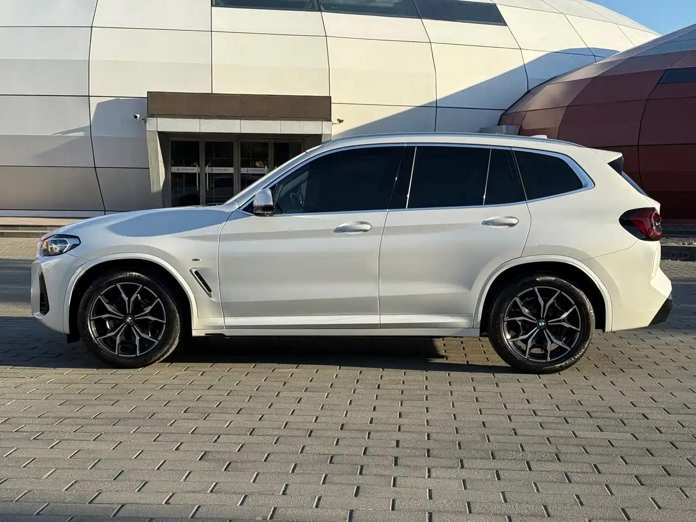 2022 BMW X3 xDrive25i M Sport Package — миниатюра 7