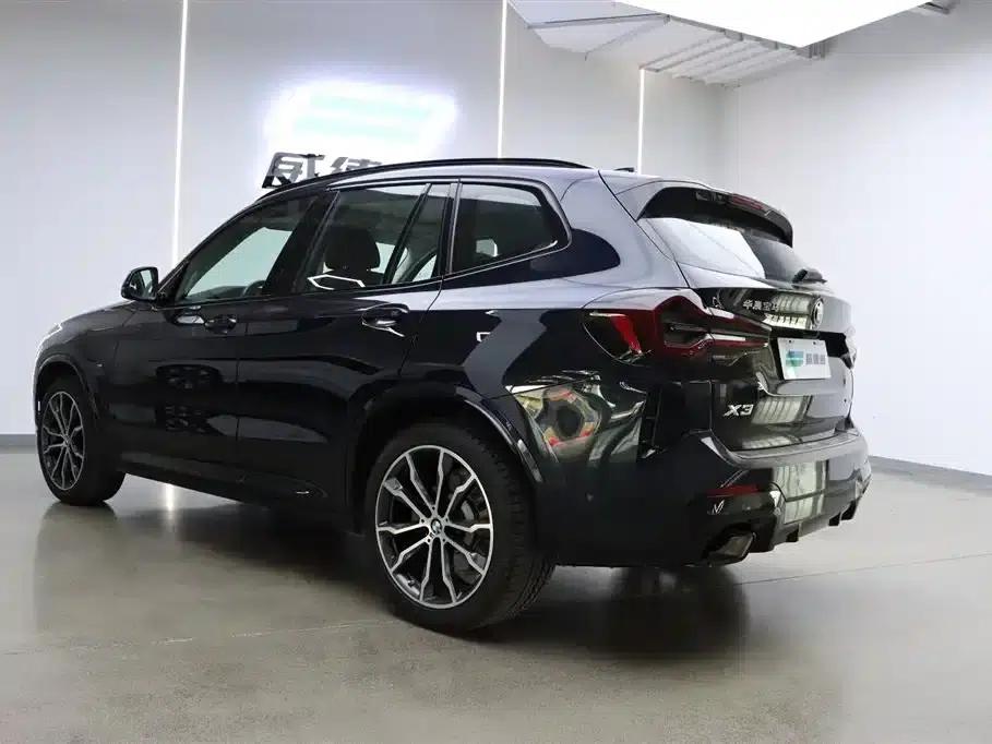 BMW X3 2023 xDrive30i Leading Edition M Sport Package — миниатюра 3