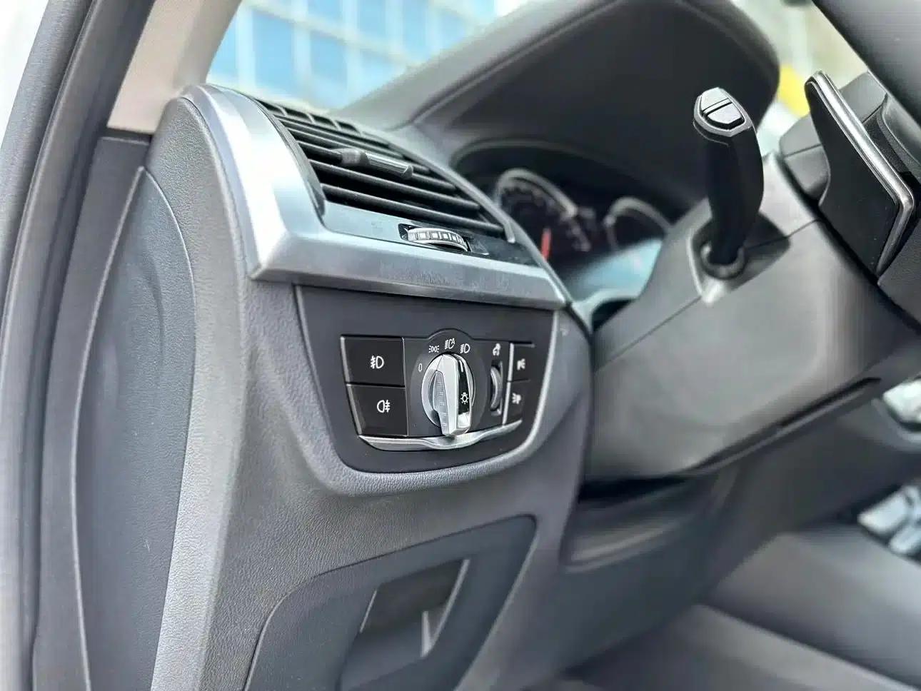 BMW X3 2018 xDrive28i M Sport Package (China VI Emission Standard) — миниатюра 26