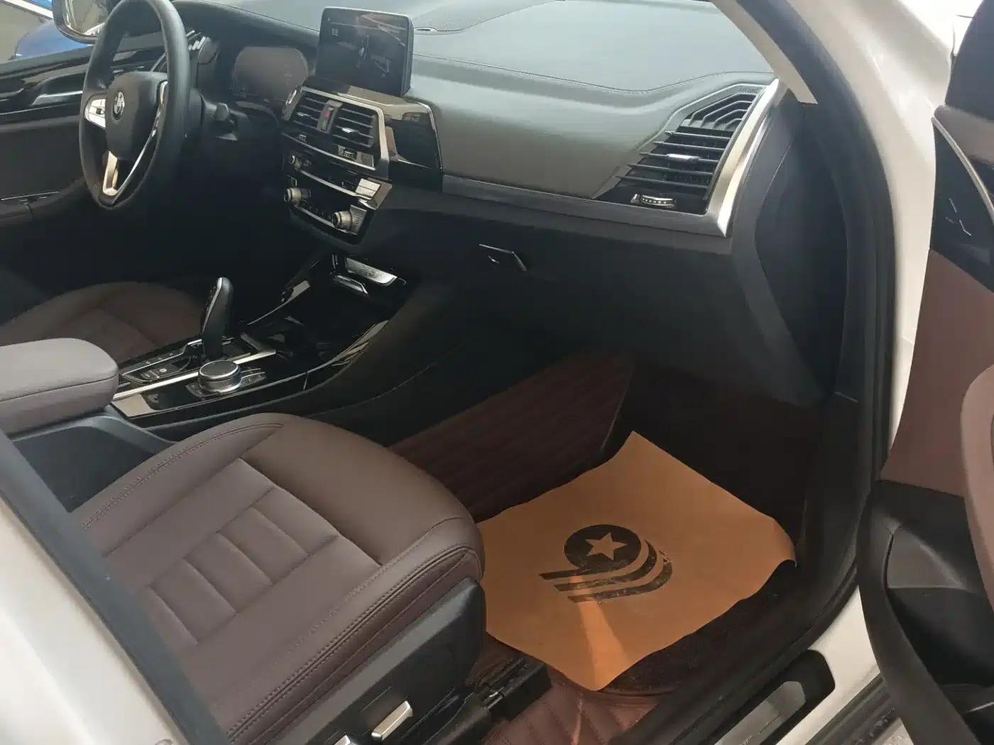 BMW X3 2020 xDrive25i Luxury Package — миниатюра 9