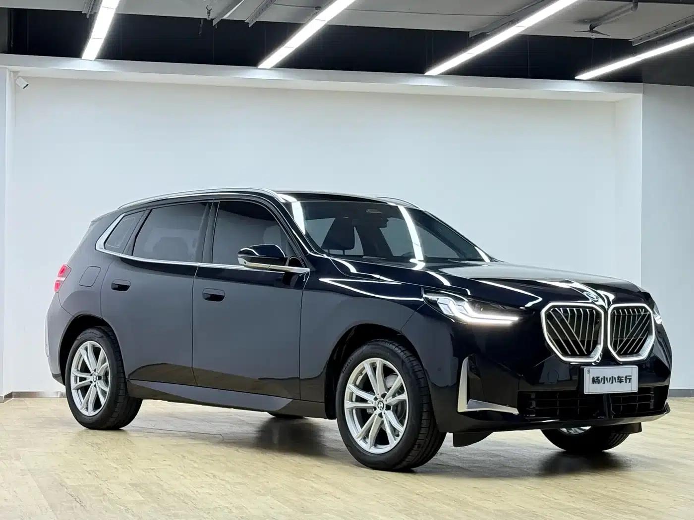 BMW X3 2025 xDrive25L Luxury Package — миниатюра 3