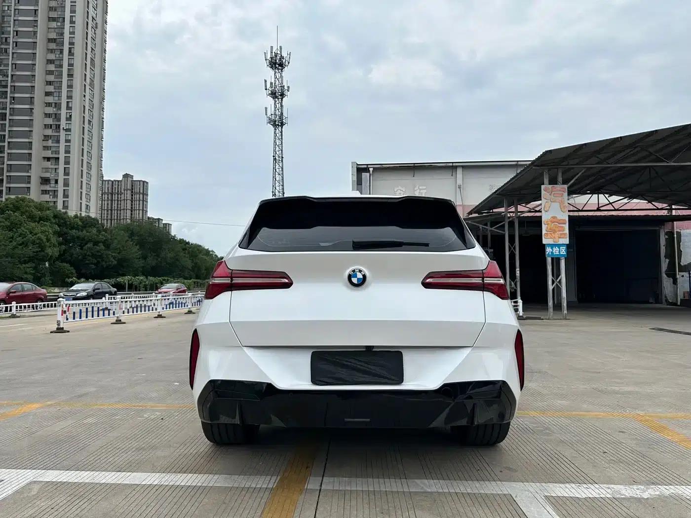 BMW X3 2025 xDrive30L Leading Edition M Sport Package — миниатюра 11