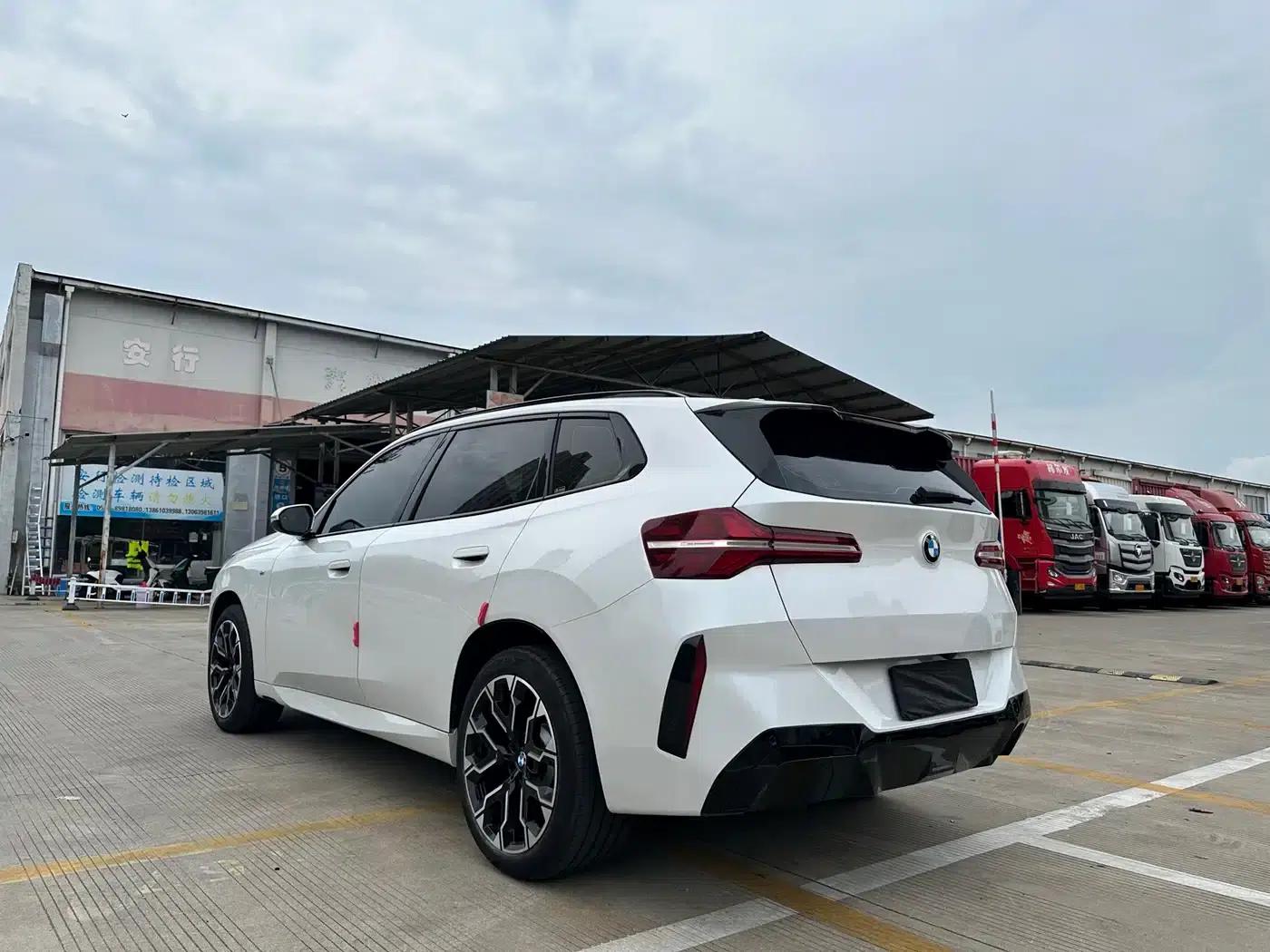 BMW X3 2025 xDrive30L Leading Edition M Sport Package — миниатюра 3