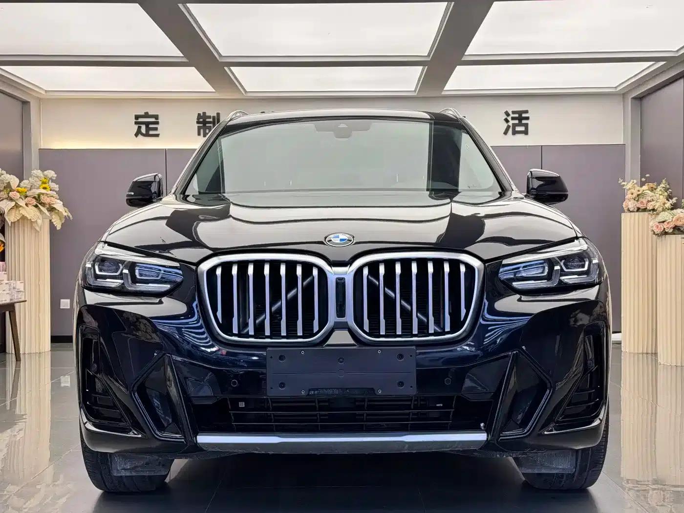 2022 BMW X3 xDrive25i M Sport Package — миниатюра 2