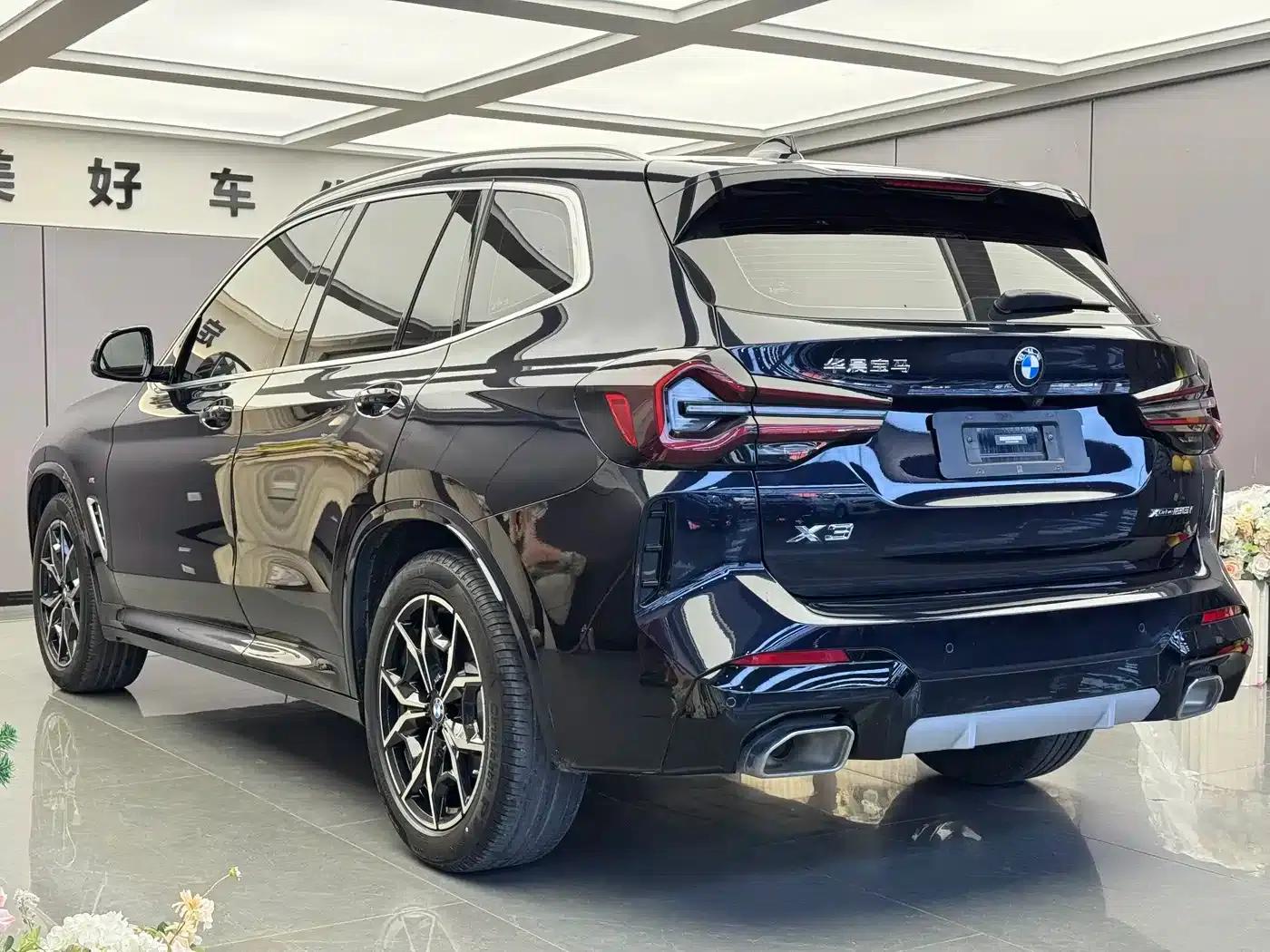 2022 BMW X3 xDrive25i M Sport Package — миниатюра 12