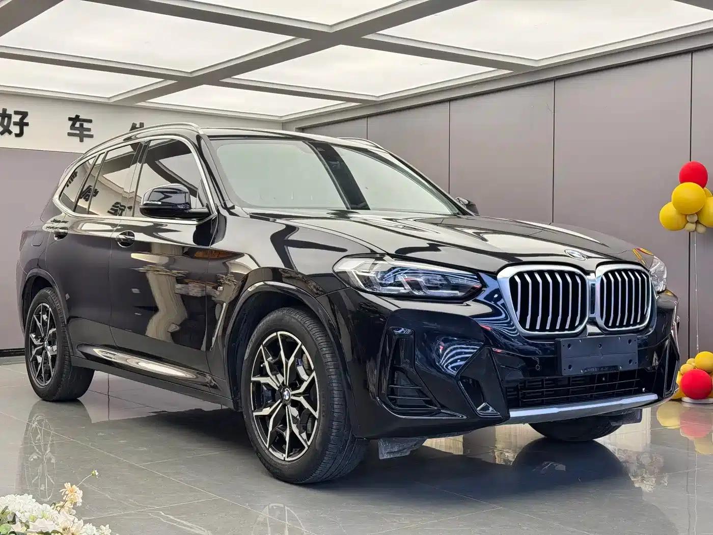 2022 BMW X3 xDrive25i M Sport Package — миниатюра 3
