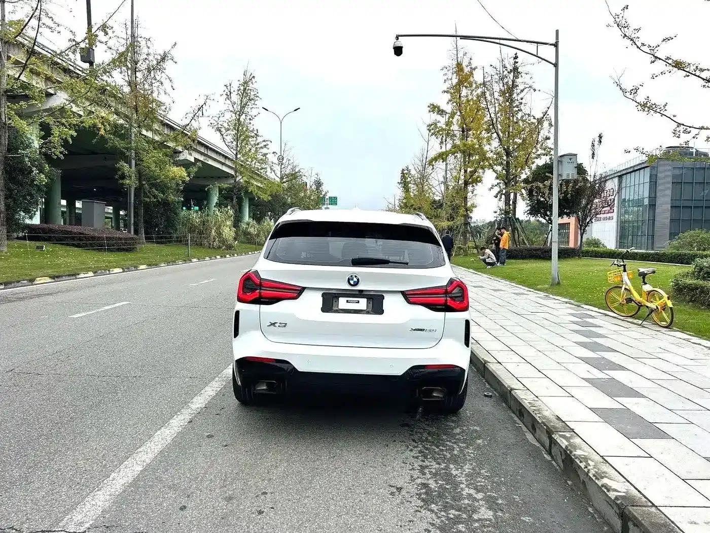 BMW X3 2023 xDrive30i Leading Edition M Sport Package — миниатюра 8