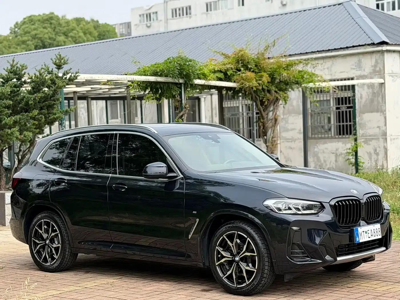 2023 BMW X3 xDrive25i M Sport Package — миниатюра 3