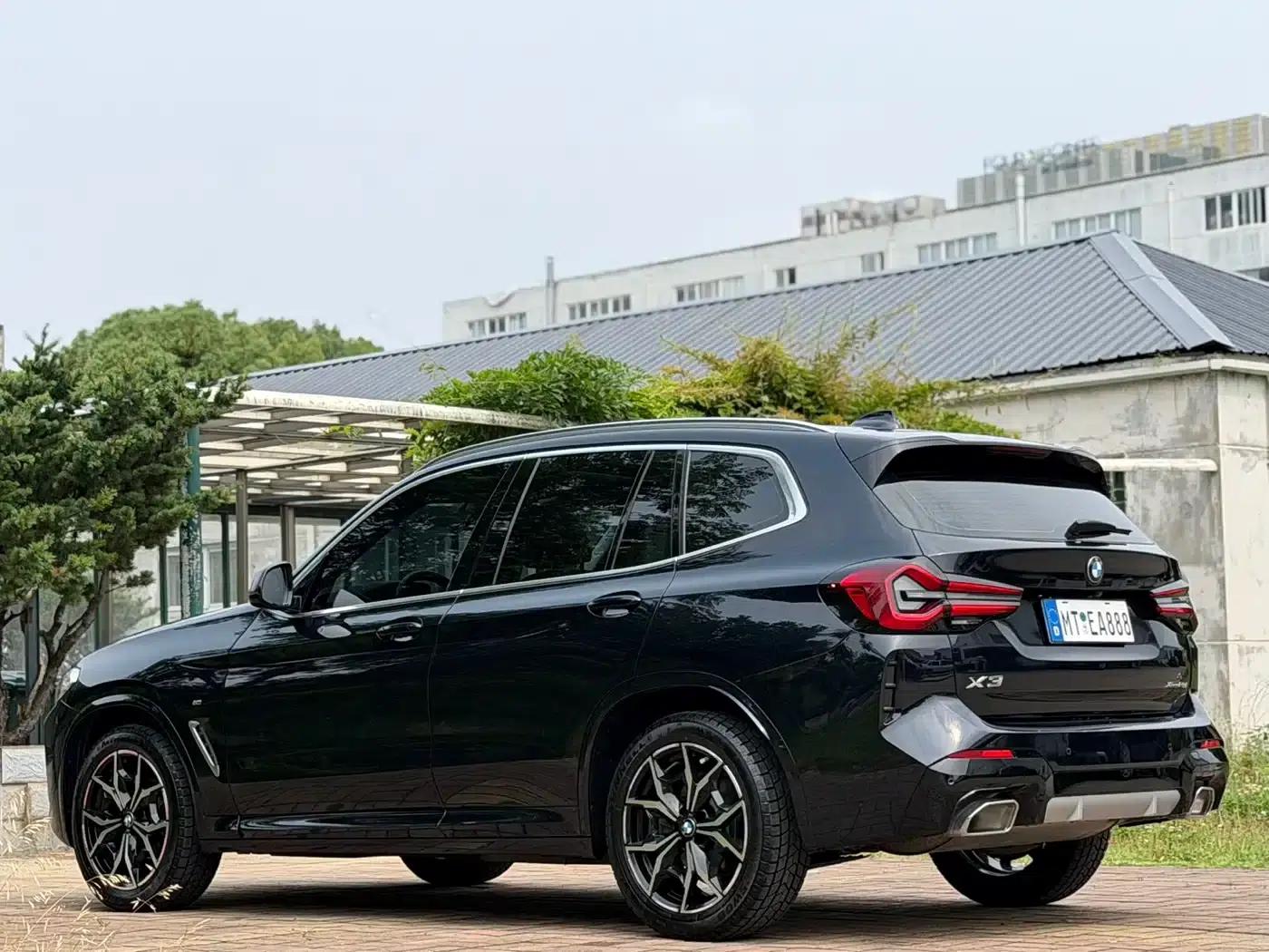 2023 BMW X3 xDrive25i M Sport Package — миниатюра 9