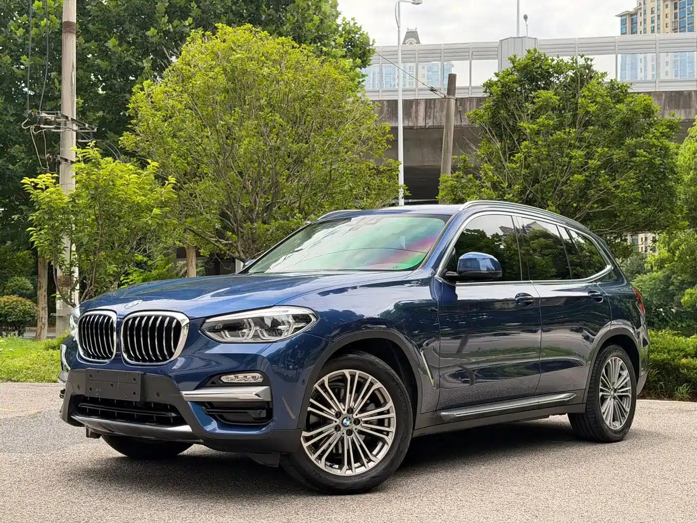 BMW X3 2019 xDrive28i Luxury Package — миниатюра 1