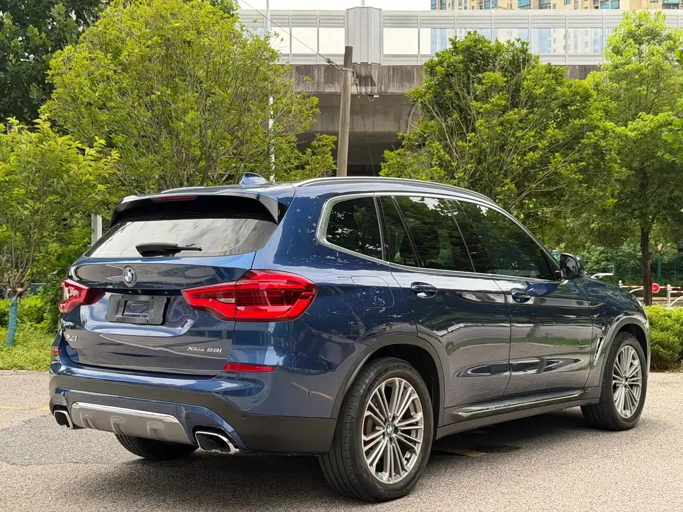 BMW X3 2019 xDrive28i Luxury Package — миниатюра 4