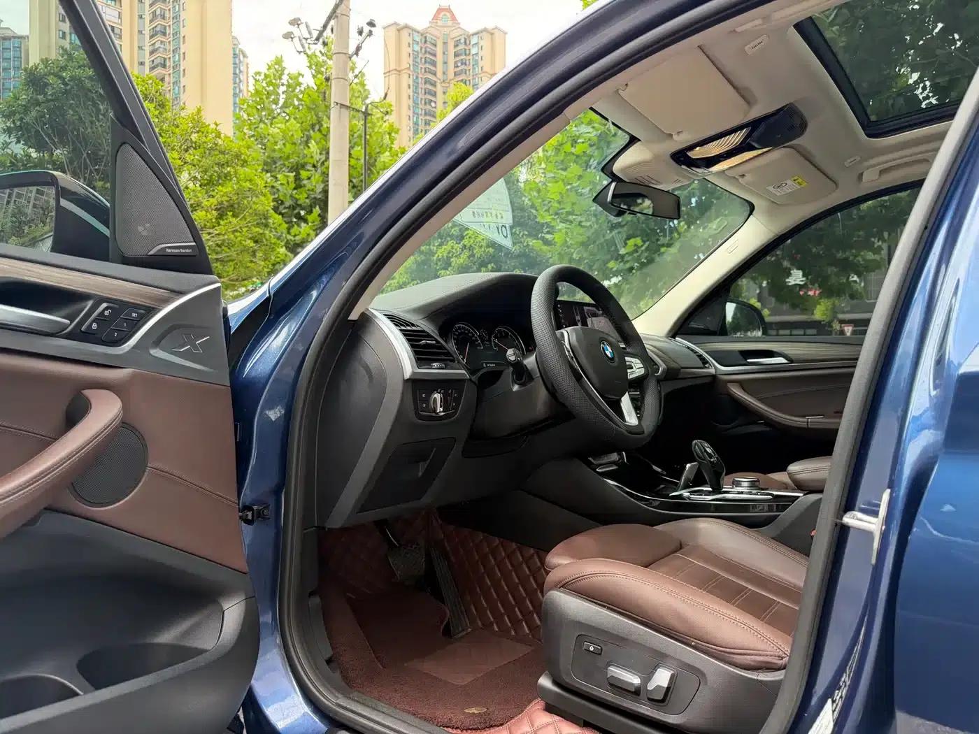 BMW X3 2019 xDrive28i Luxury Package — миниатюра 7