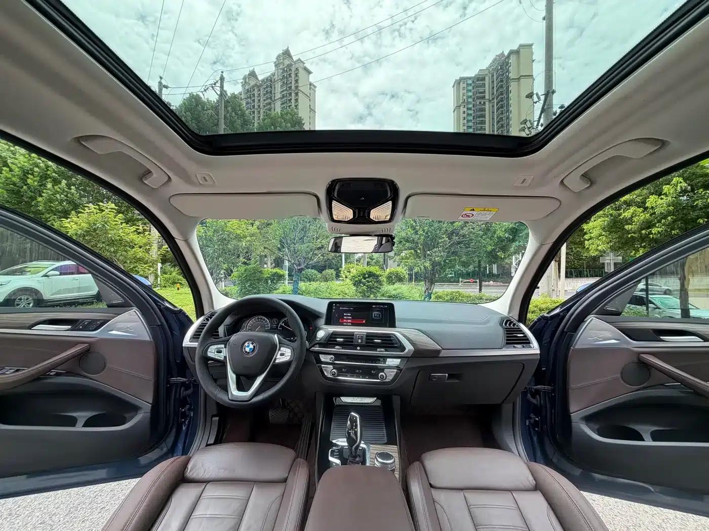 BMW X3 2019 xDrive28i Luxury Package — миниатюра 8