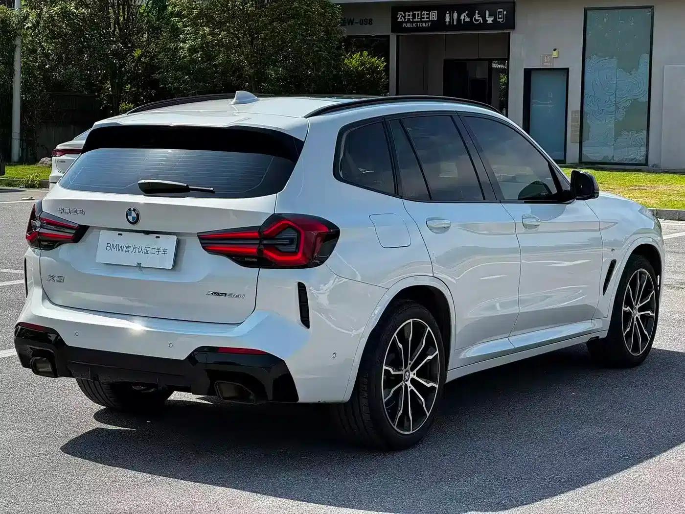 BMW X3 2023 xDrive30i Leading Edition M Sport Package — миниатюра 7