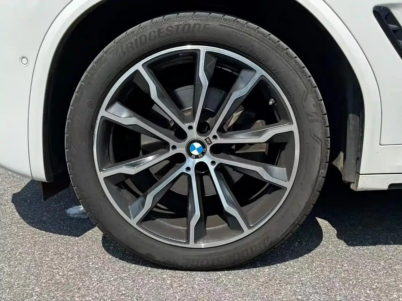 BMW X3 2023 xDrive30i Leading Edition M Sport Package — миниатюра 10