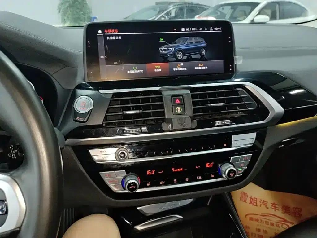 BMW X3 2020 xDrive25i M Sport Package — миниатюра 13