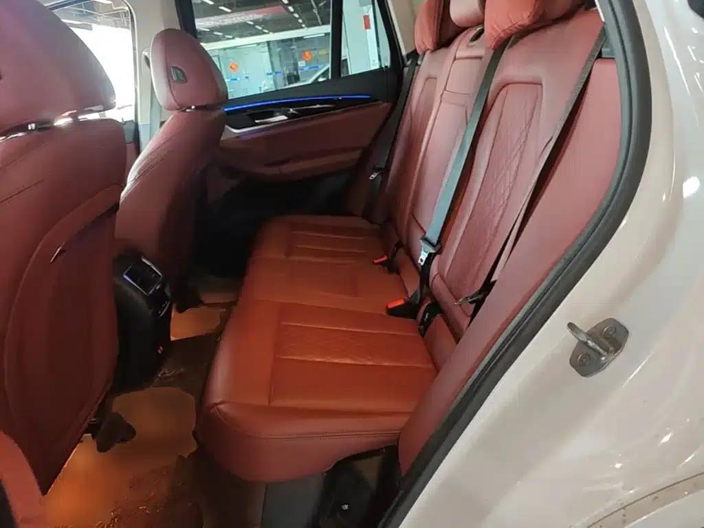 2022 BMW X3 xDrive25i M Sport Package — миниатюра 17