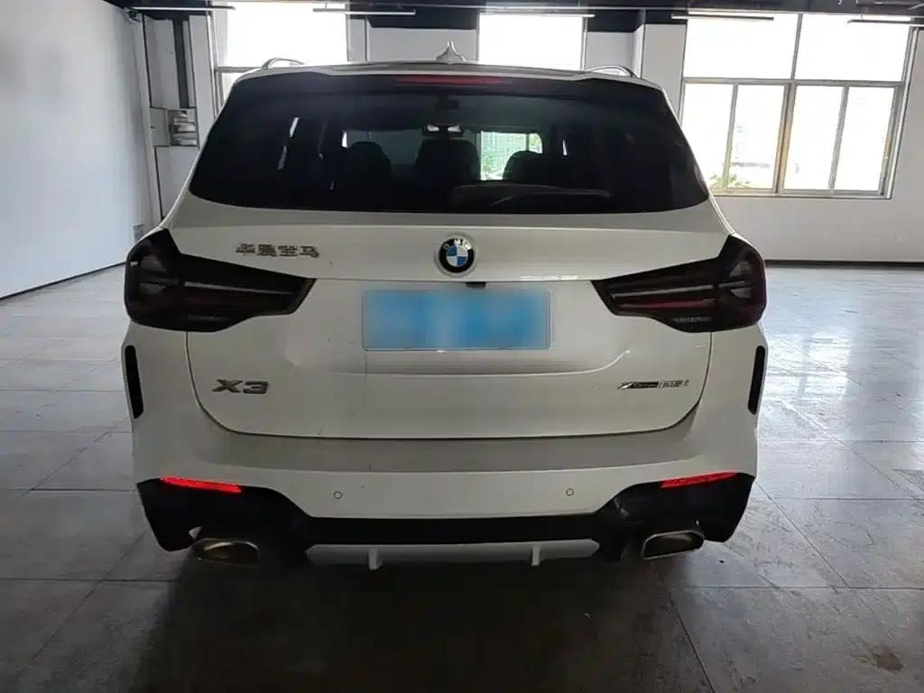 2022 BMW X3 xDrive25i M Sport Package — миниатюра 6