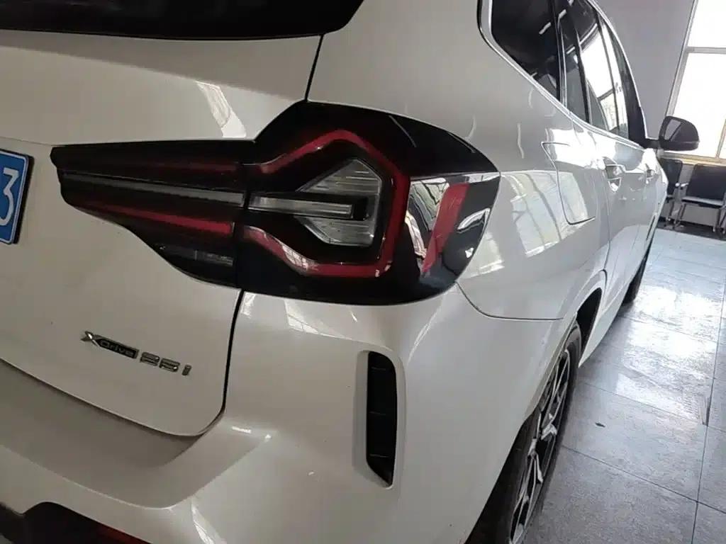 2022 BMW X3 xDrive25i M Sport Package — миниатюра 8