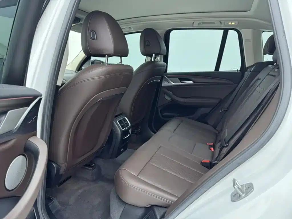BMW X3 2023 xDrive30i Leading Edition M Sport Package — миниатюра 16