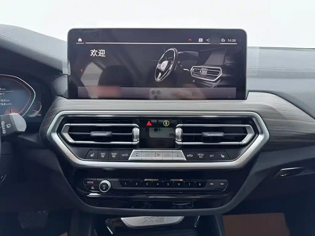 BMW X3 2023 xDrive30i Leading Edition M Sport Package — миниатюра 5