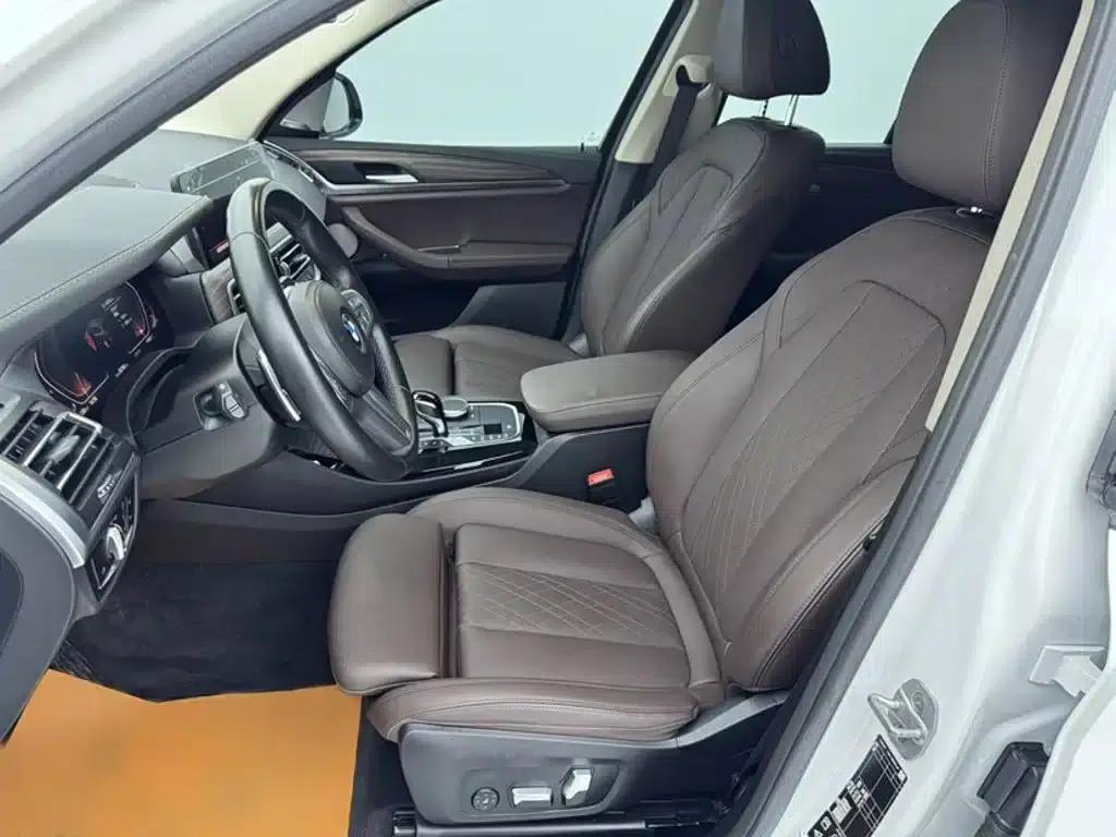 BMW X3 2023 xDrive30i Leading Edition M Sport Package — миниатюра 7