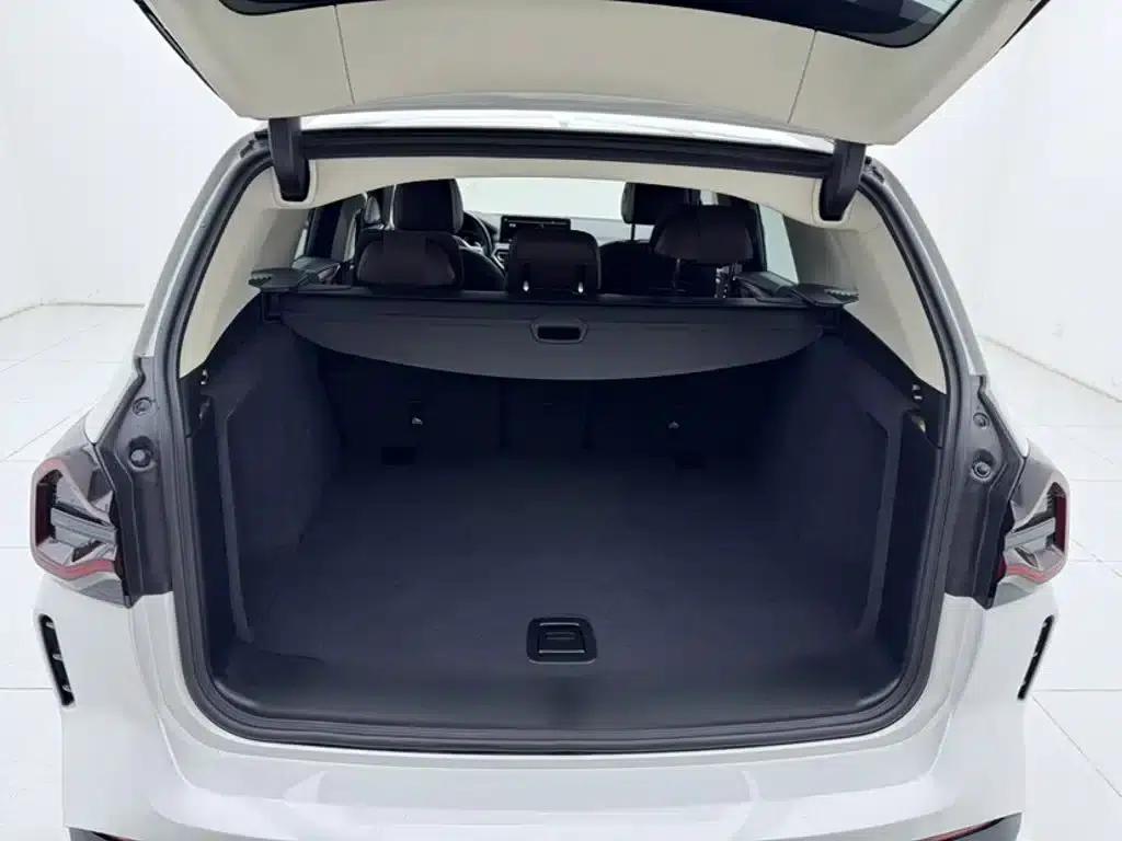 BMW X3 2023 xDrive30i Leading Edition M Sport Package — миниатюра 9