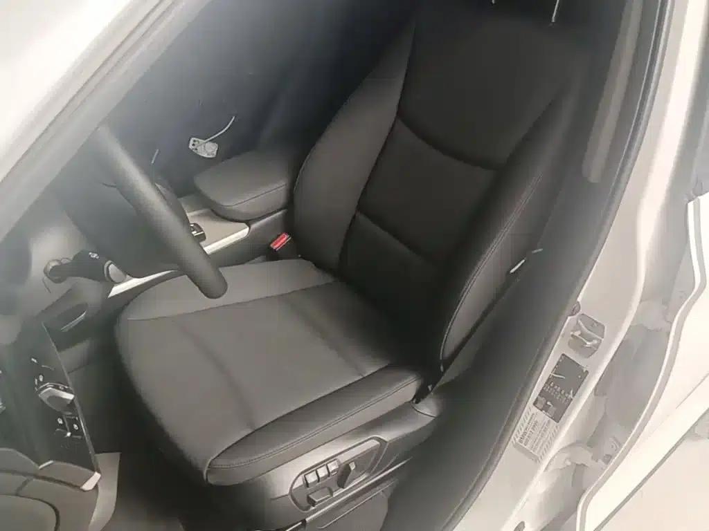 2016 BMW X3 sDrive20i (Imported) — миниатюра 15